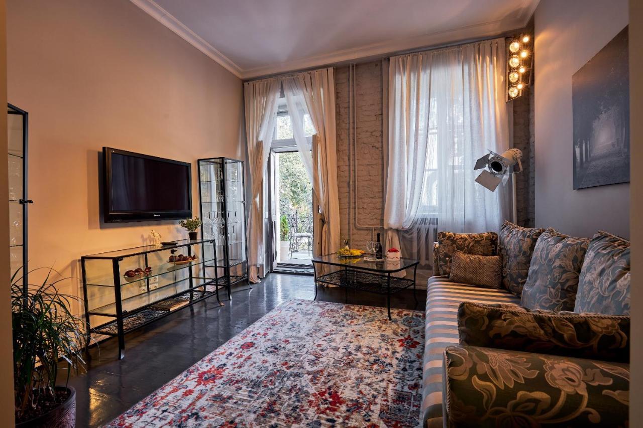 Paulmarie Apartment Near Nezavisimosti Minsk Luaran gambar